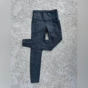 Athleta 7/8 stash tight